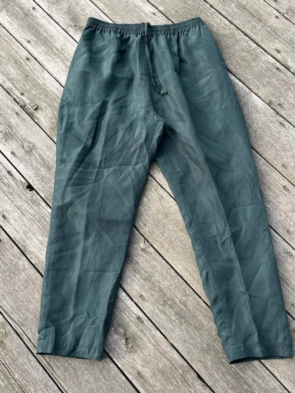 Mureli dark green windbreaker track pants